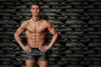 Криштиану Роналду снялся в рекламной кампании нижнего белья